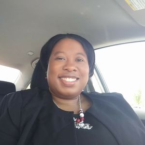 Meet your Posher, Tomisha